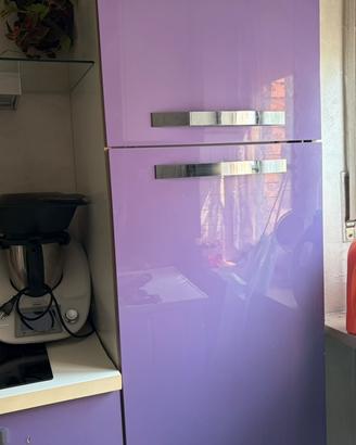Frigorifero da incasso e colonna