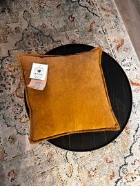 Cuscino 45x45 nuovo 10 euro