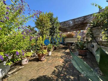 Attico / Mansarda di 135 m² con 3 locali a Roma
