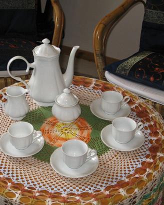 FINE PORCELLANA "Servizio Caffè 12" Totale pezzi 2