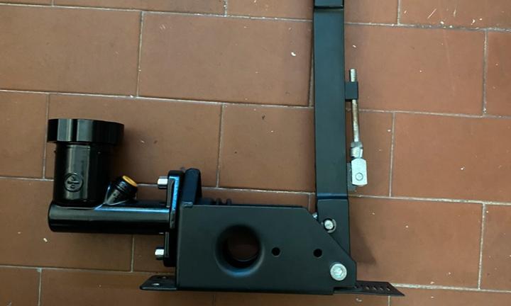 Freno a mano idraulico