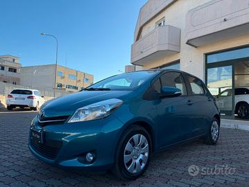 Toyota Yaris 1.0 5 porte Active RetroCam Bluetooth