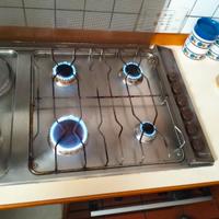 Piano cottura gas più forno elettrico incasso