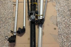 BARRE UNIVERSALI PER AUTO CON DUE PORTA BICI