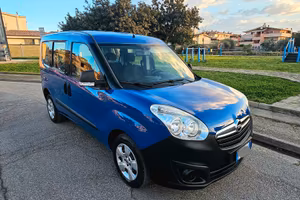 Opel Combo 1.6 multijet autocarro gancio traino