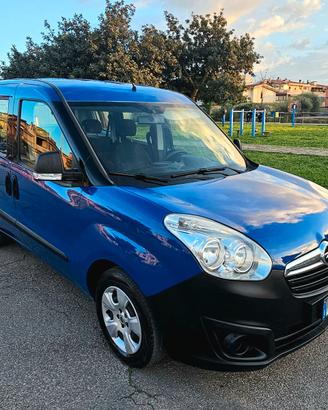 Opel Combo 1.6 multijet autocarro gancio traino