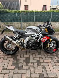 Aprilia tuono v4 1100