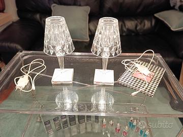 Lampade da tavolo Kartell Battery Cristallo