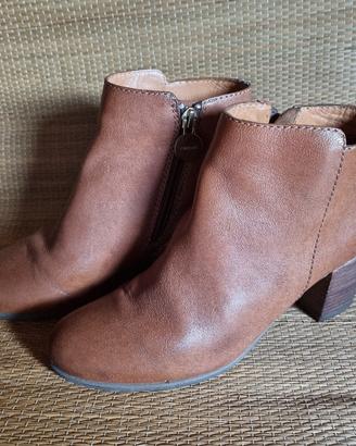 stivaletto  Geox