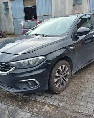 Fiat Tipo S.W 1.6 Mjt DCT Incidentata 2020