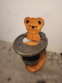 seggiolone vintage a forma di orsetto 