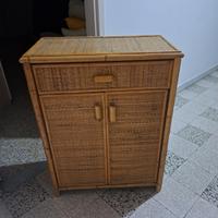 mobiletto in vimini