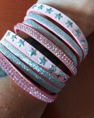 Bracciale rosa con stelle e brillantini