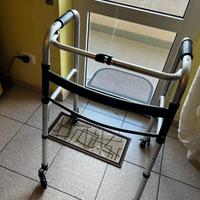 Deambulatore nuovissimo