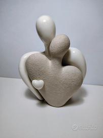 Soprammobile, bomboniere moderno "Abbraccio"