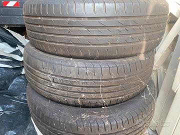 Pneumatici 215 60 r17 estice