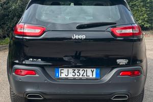 Jeep Cherokee 2.2 4x4 longitude