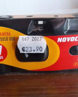 Macchina fotografica usa e getta NOVOCOLOR