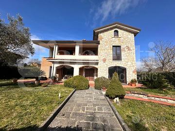 Villa singola Caserta [Cod. rif 3296408VRG]