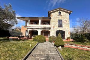 Villa singola Caserta [Cod. rif 3296408VRG]