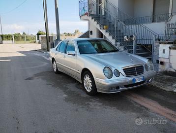 Mercedes W210 220 CDI automatica