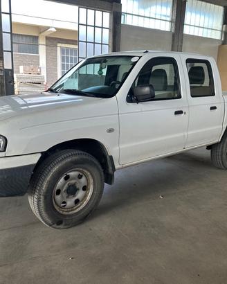 Mazda B 2500 2.5 TD/110CV Double-Cab Pick-up My'04