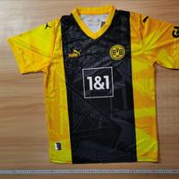 Maglie calcioe pantaloncini