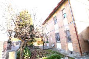 CASA SEMINDIPENDENTE A LONGIANO