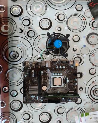 scheda madre con processore e ram