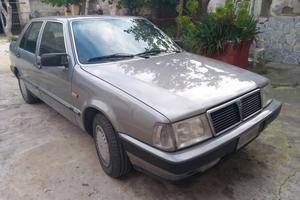 lancia thema 2.4 tds
