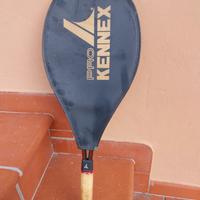 racchetta da tennis 