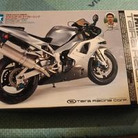 Yamaha R1 Taira e  FZR750   scala 1/12  Tamiya