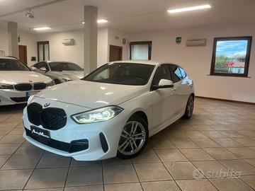 Bmw 118 118d 5p. Msport