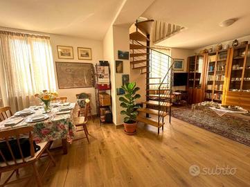 Appartamento di 116 m² con più di 5 locali a Alben