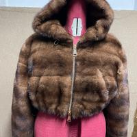 Giacca con cappuccio