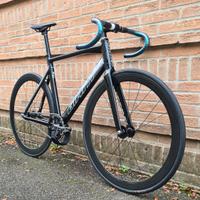 Bici Giant Scatto Fisso 