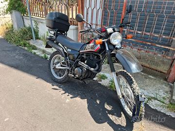 Yamaha XT 550 - 1982