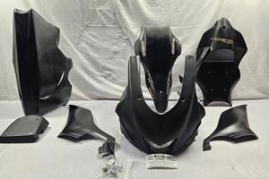 CARENA IN VETRORESINA USO PISTA NERA PER YAMAHA YZ