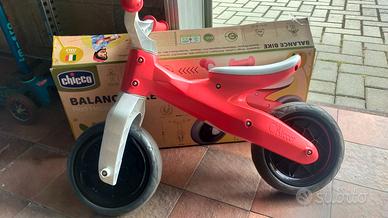 balance bike Chicco rosso-bianco