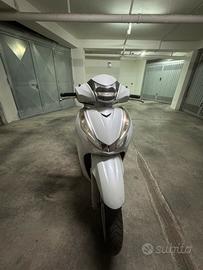 Honda Sh300i