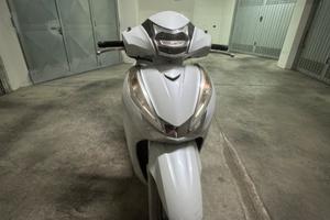 Honda Sh300i