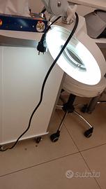 lampada professionale per centro estetico 