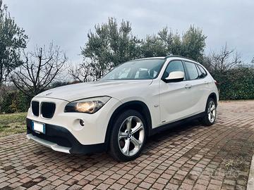 BMW X1 xDrive 18d