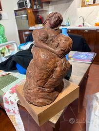 SCULTURA “L’ABBRACCIO D’AMORE” ANNI 60 XX SECOLO