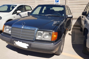 Mercedes Benz 200E BENZINA GPL del 1990,