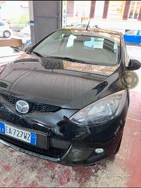 Mazda 2 de