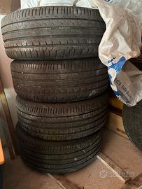 Cerchi e pneumatici estivi 195 55 R15 Ford Fiesta