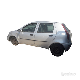 Ricambi usati Fiat Punto 1.2 B/Met 2009; 188A4000