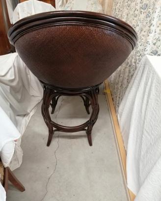 Poltrona etnica antica a 100 euro