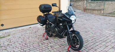 Kawasaki Versys 650 - completa di borse